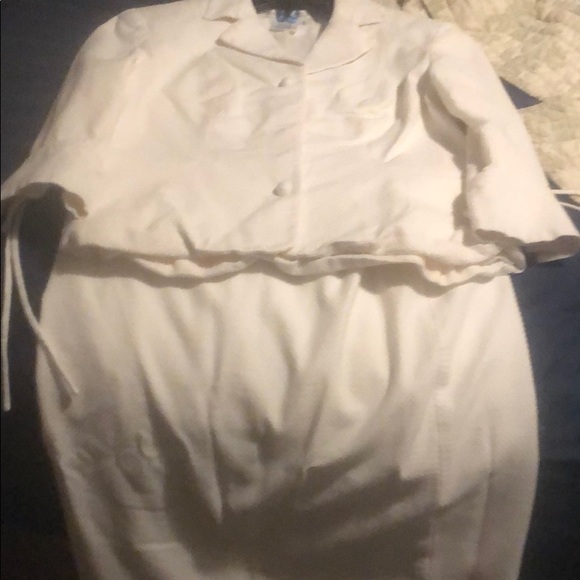 White designer mini skirt suit excellent shape - Picture 2 of 4